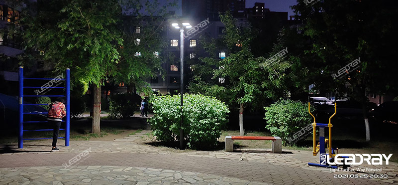 32w Garden LED Solar Light