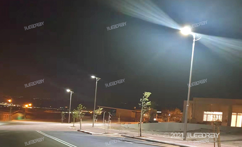 Farola LED solar integrada todo en uno, personalizada, de aluminio, 80 W, para exteriores, resistente al agua IP65, 40 W, 50 W, 60 W, 80 W y 120 W, con sensor.