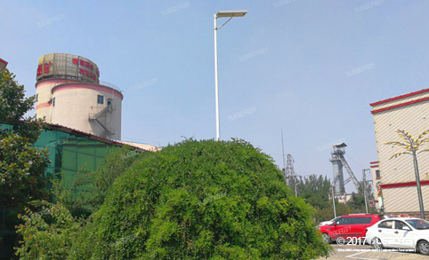 Farolas solares LED todo en uno de 40 vatios en la calle del patio gubernamental de Yanzhou