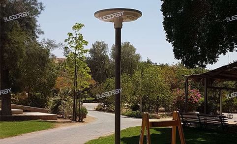 Aplicación de la luz solar para jardín