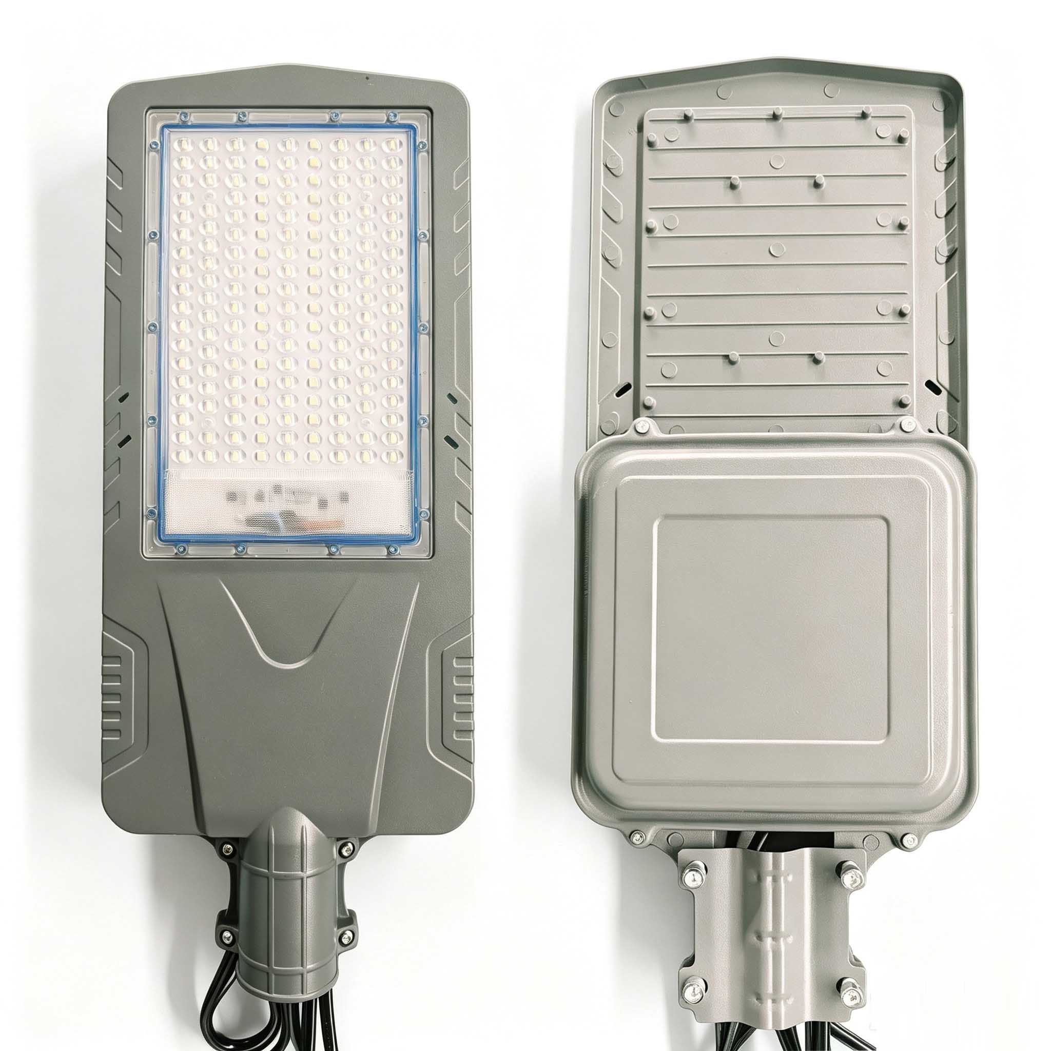 Split solar street light